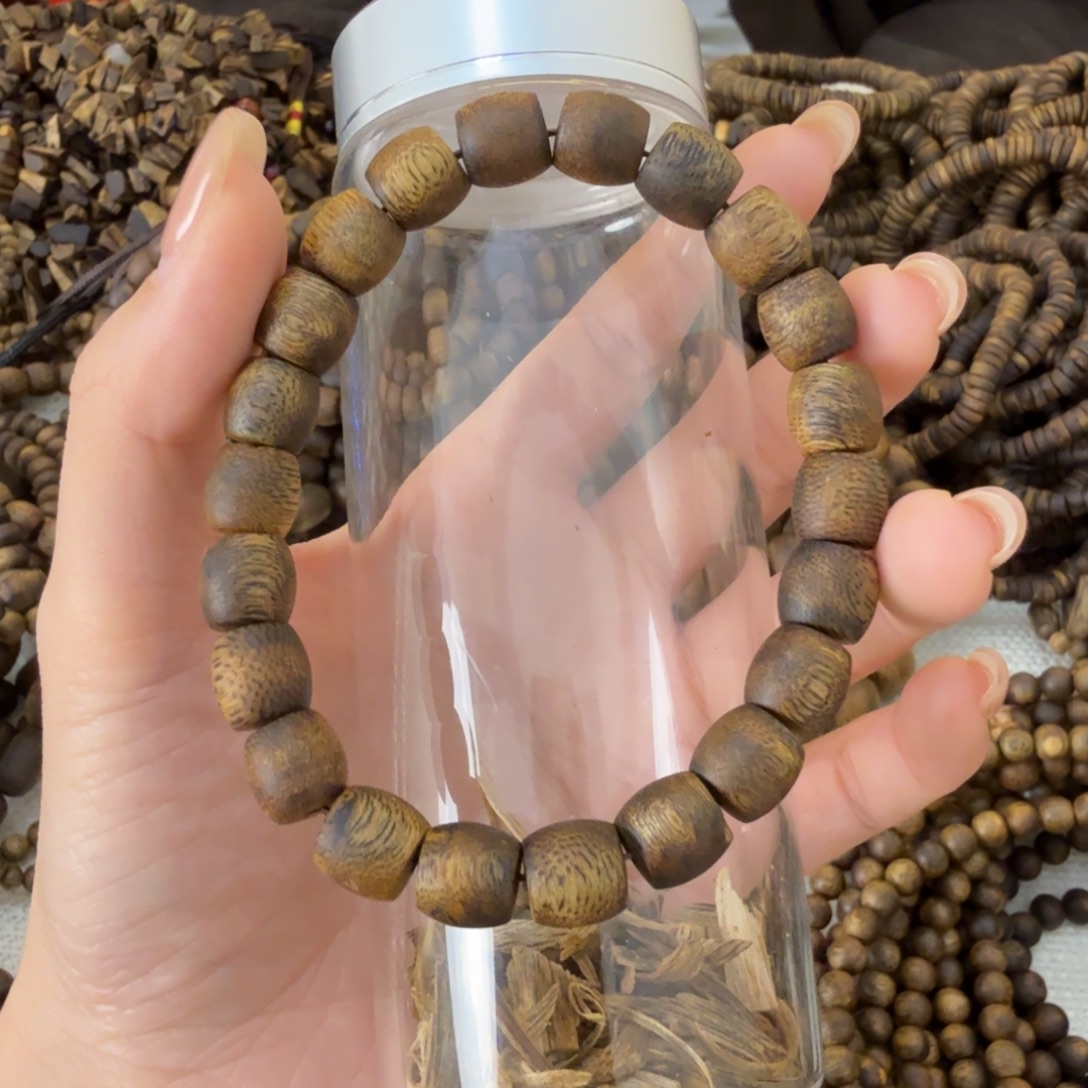 沉香沉香碎屑鼓珠09单圈多样性发一