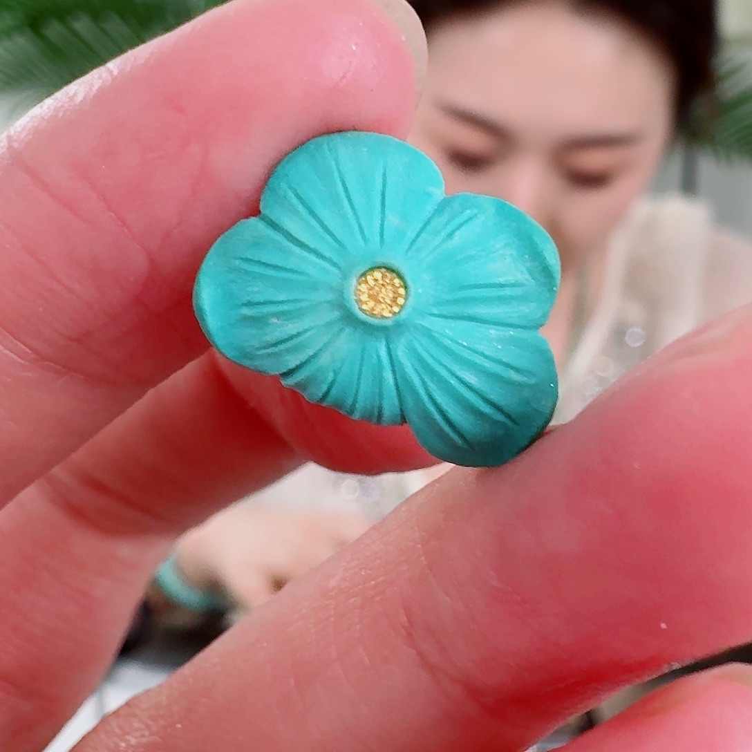 未镶嵌绿松石珠宝奇石