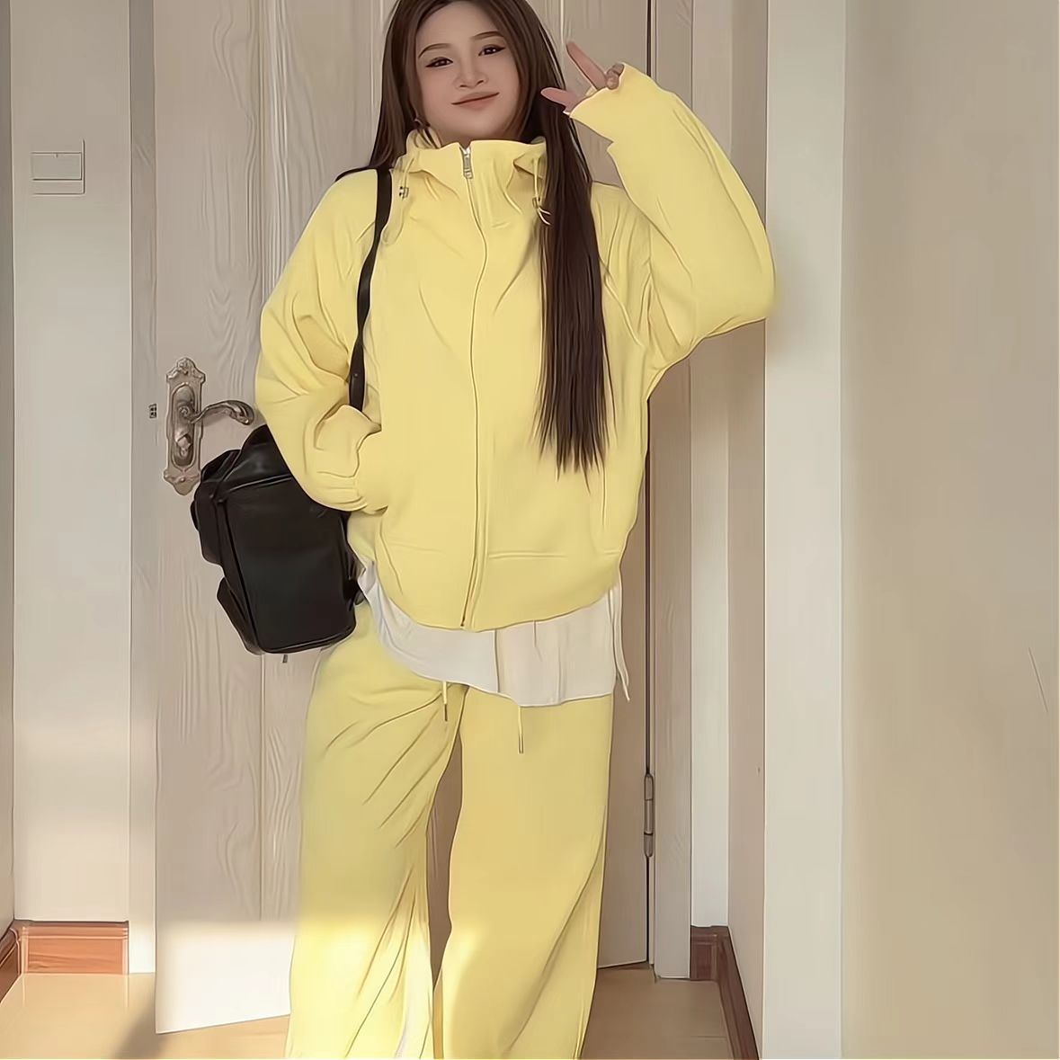 大码胖MM慵懒风休闲连帽长袖外套上衣加湾刀裤套装时尚运动百搭