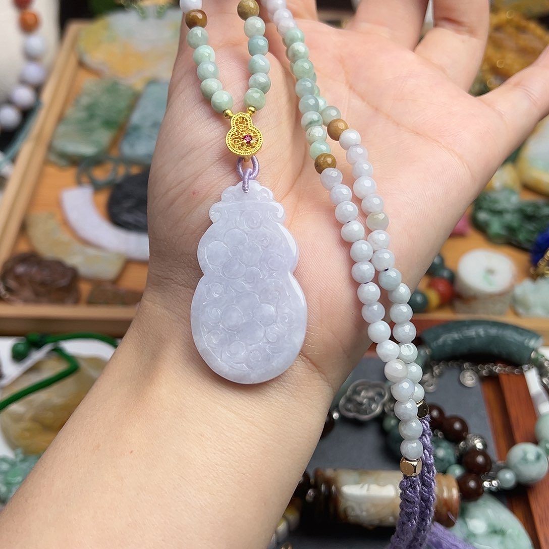 翡翠颈饰未镶嵌吊坠61