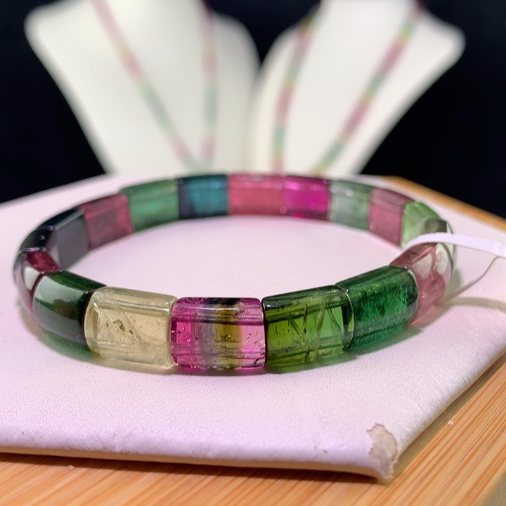 双色碧玺手链未镶嵌