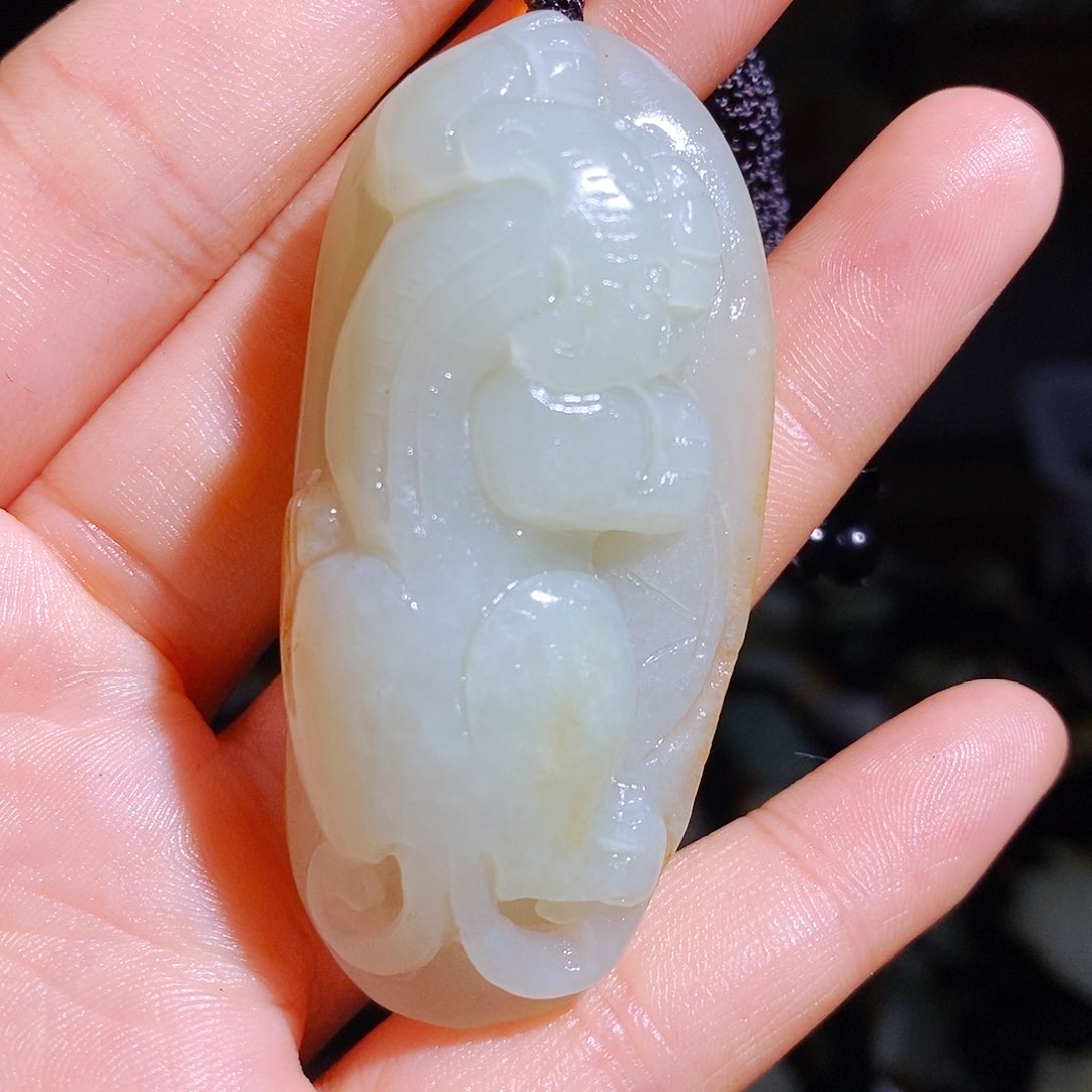 和田玉颈饰未镶嵌