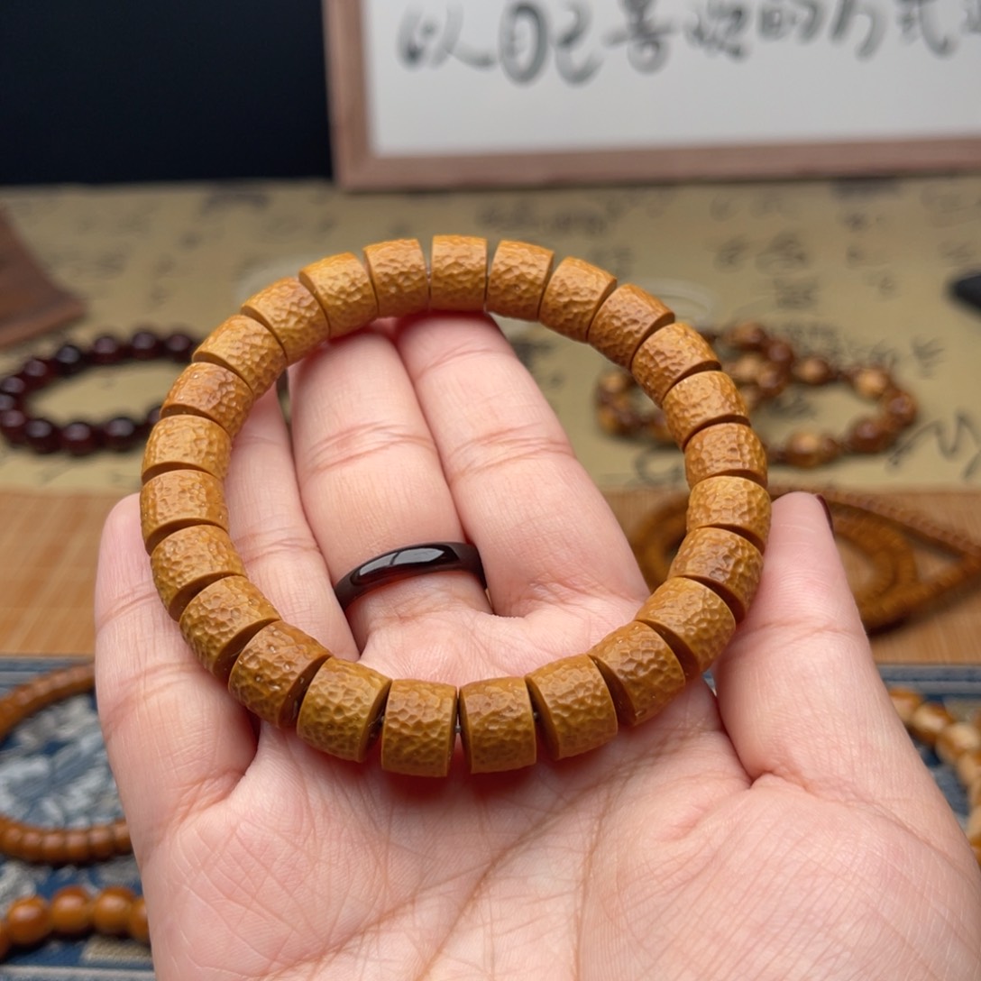 紫金鼠手串油**比实心直切10➕