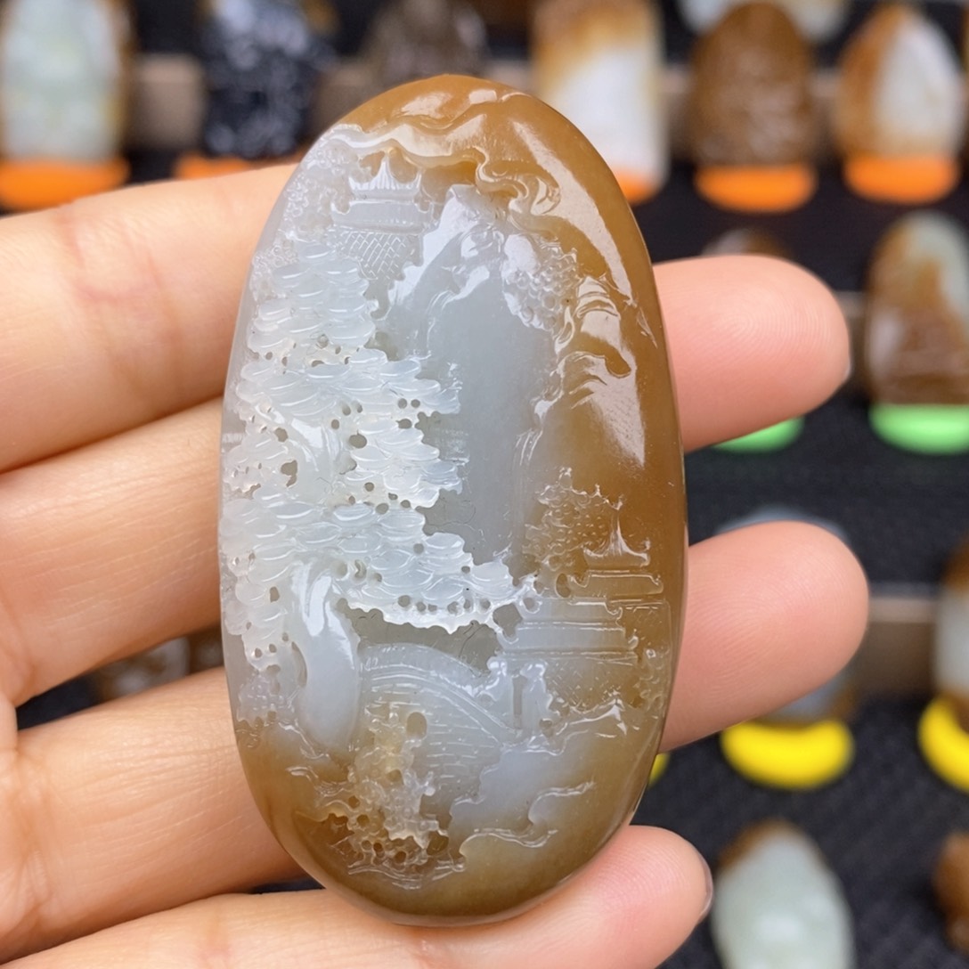 和田玉颈饰未镶嵌