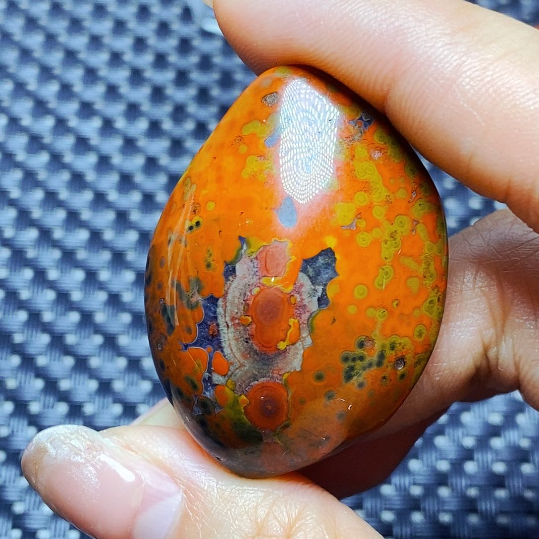 未镶嵌颈饰玛瑙/玉髓衍**平