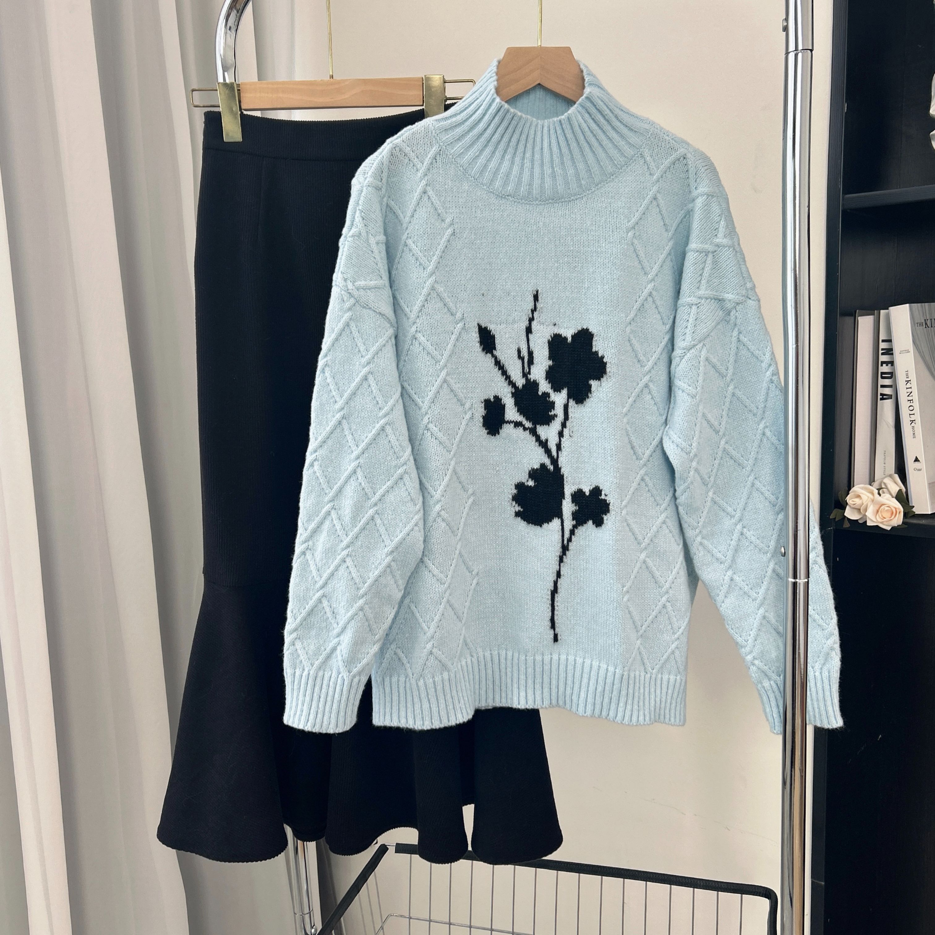 Design/25春季新款法式欧若风韩版圆领休闲上衣+半裙 1119 BCK