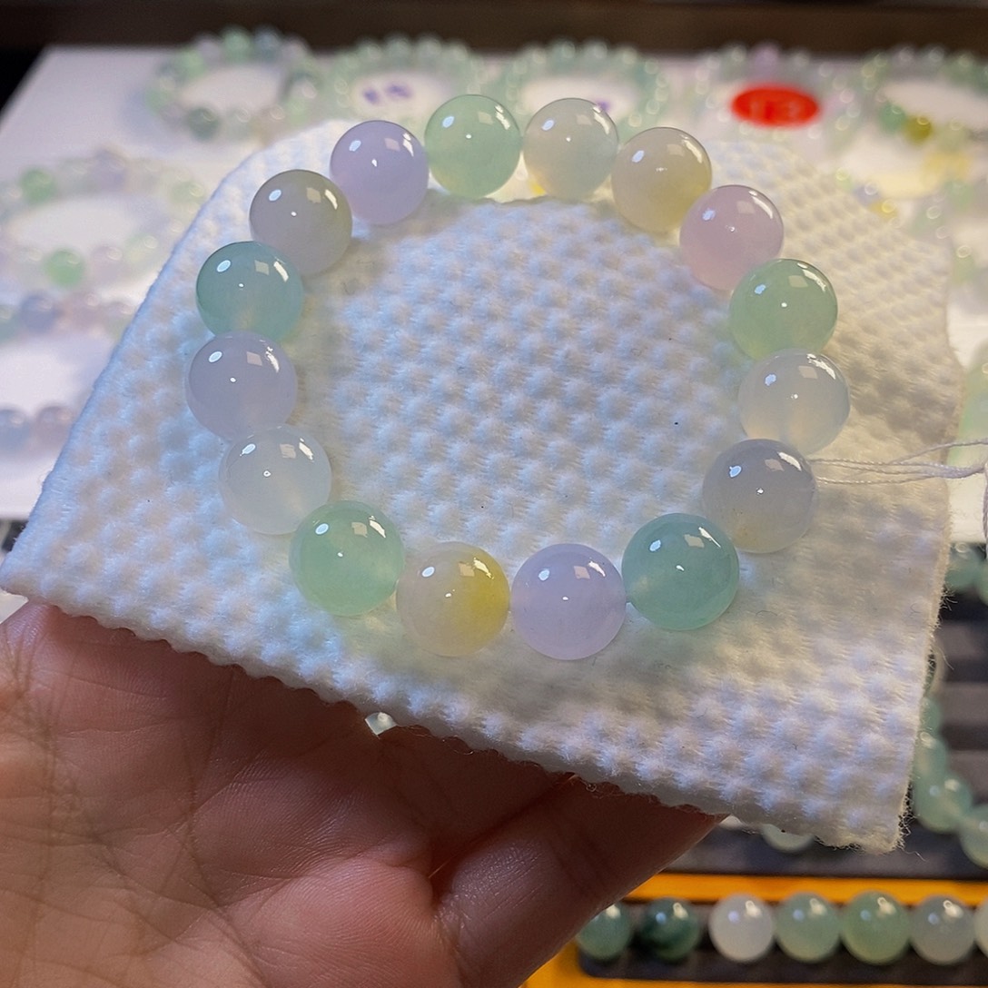 定制翡翠未镶嵌翡翠.