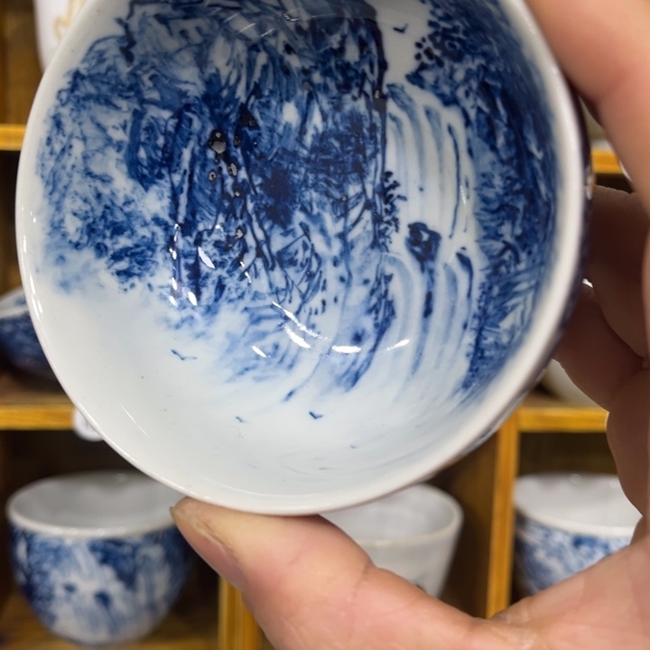 凡**花微瑕普洱茶杯带内绘