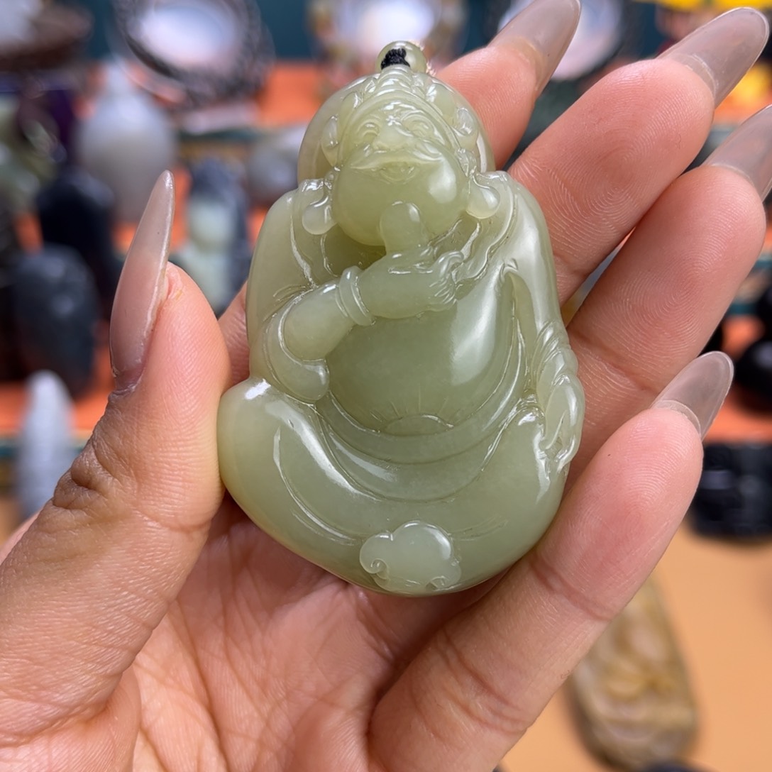 未镶嵌和田玉挂件