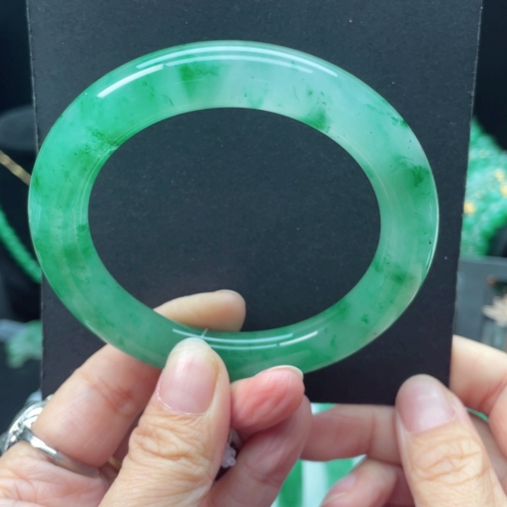 石英质玉手镯未镶嵌59-60