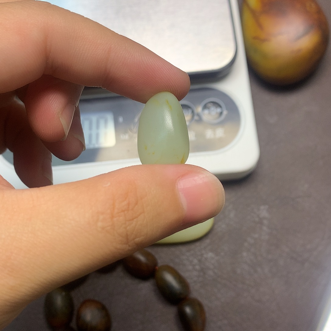 和田玉（糖玉）未镶嵌挂件