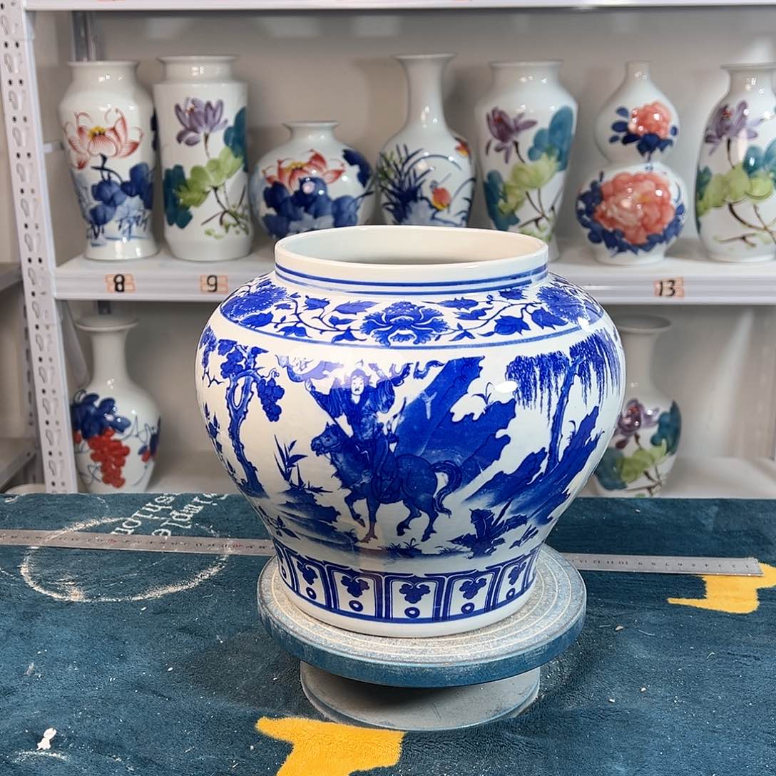 摆件景德镇陶瓷大口鬼谷