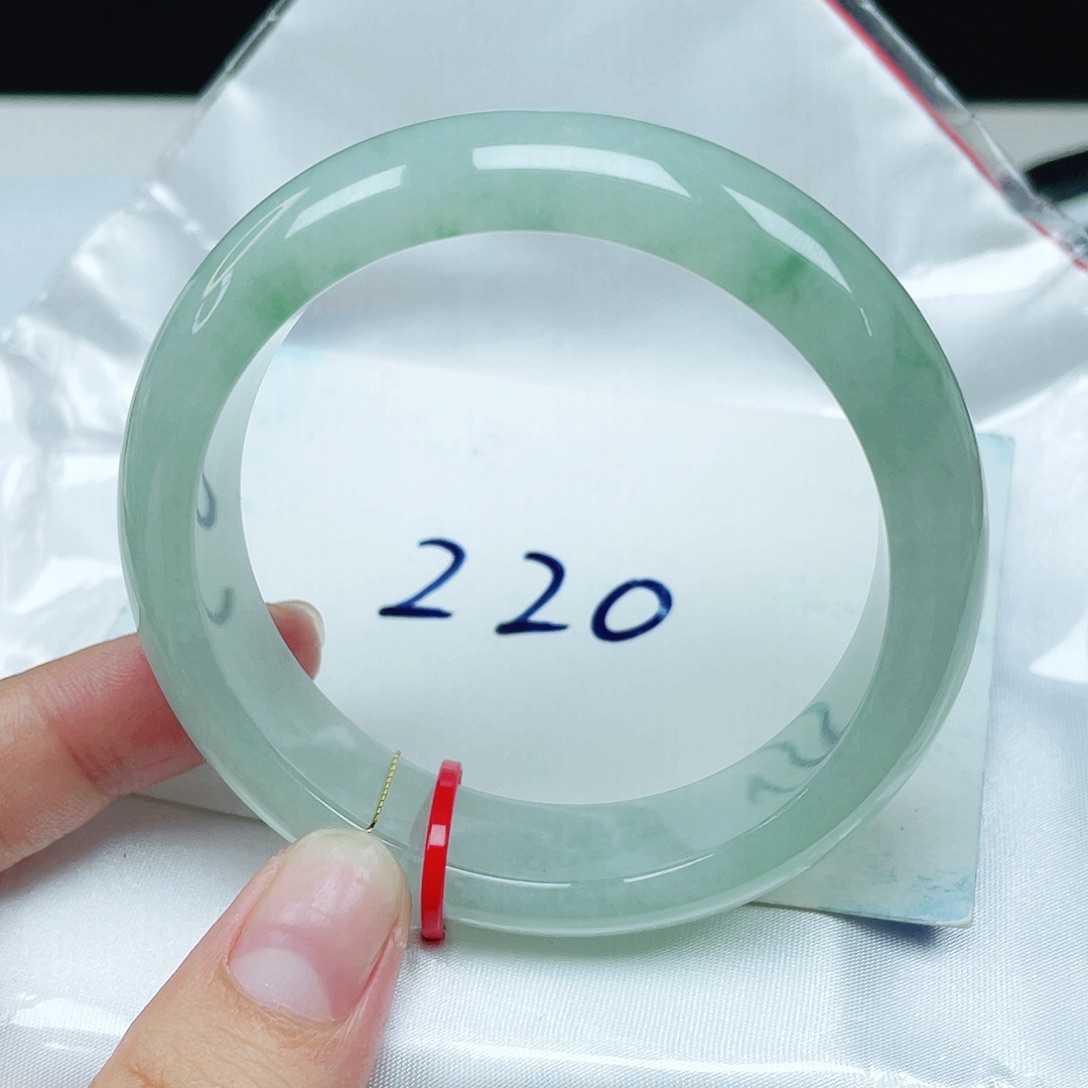 翡翠未镶嵌手镯正圈宽边53.6