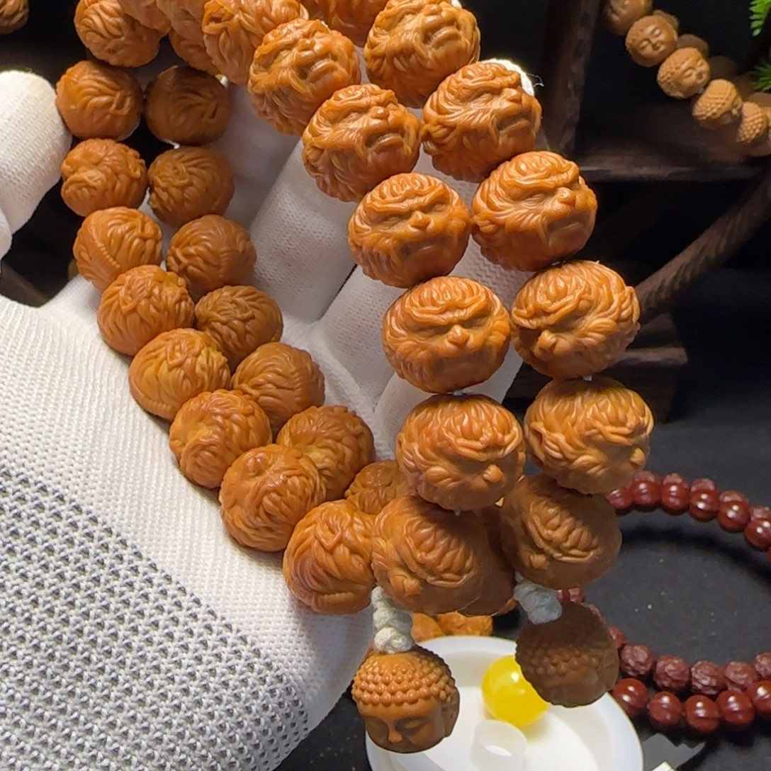 带***翔猴头核桃吊坠猴头