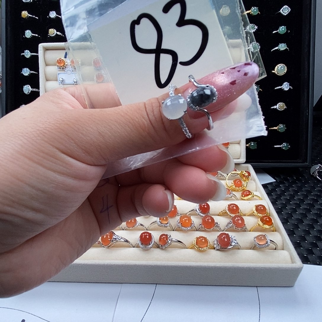 翡翠未镶嵌戒指缅甸