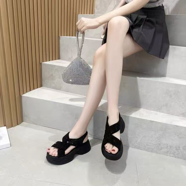 C7870  黑色  夏日新款一字带2025韩系厚底休闲女凉鞋