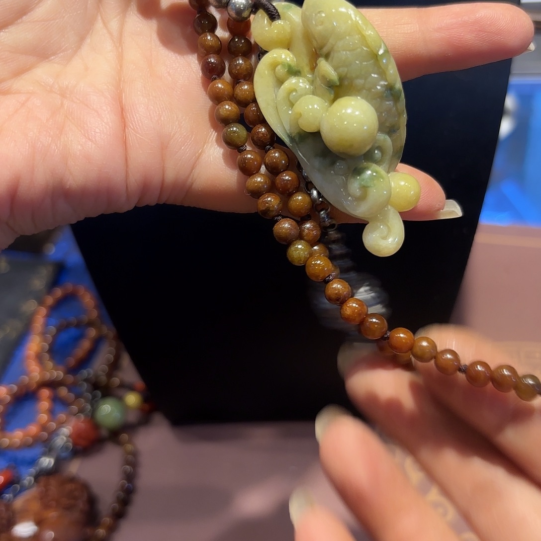 翡翠未镶嵌颈饰原创