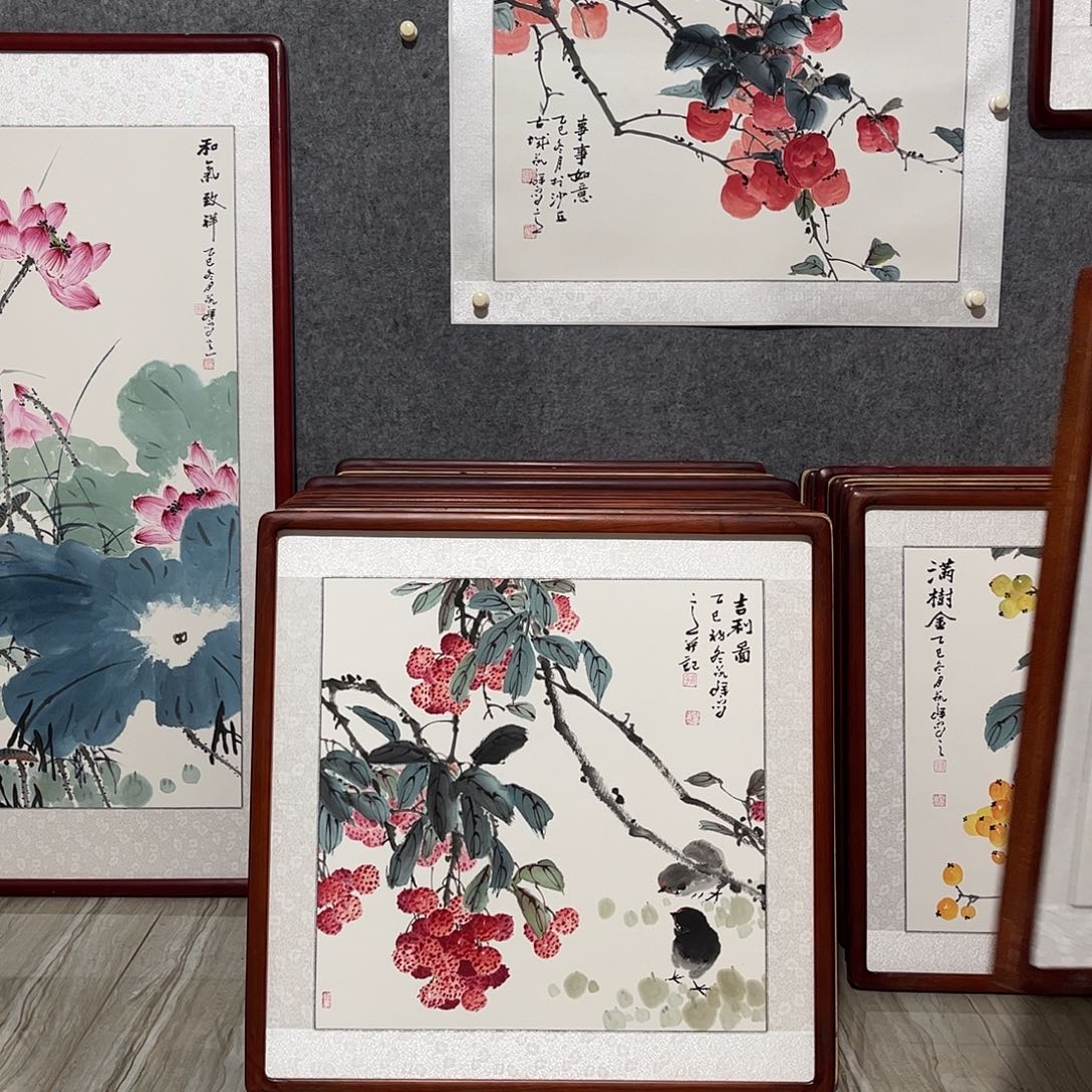 国画书画作品带框63×63