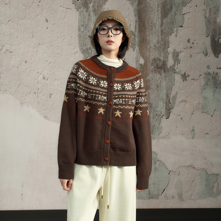 西町村屋学院感开衫女装2025冬新款费尔岛针织短款外套XHAD10028