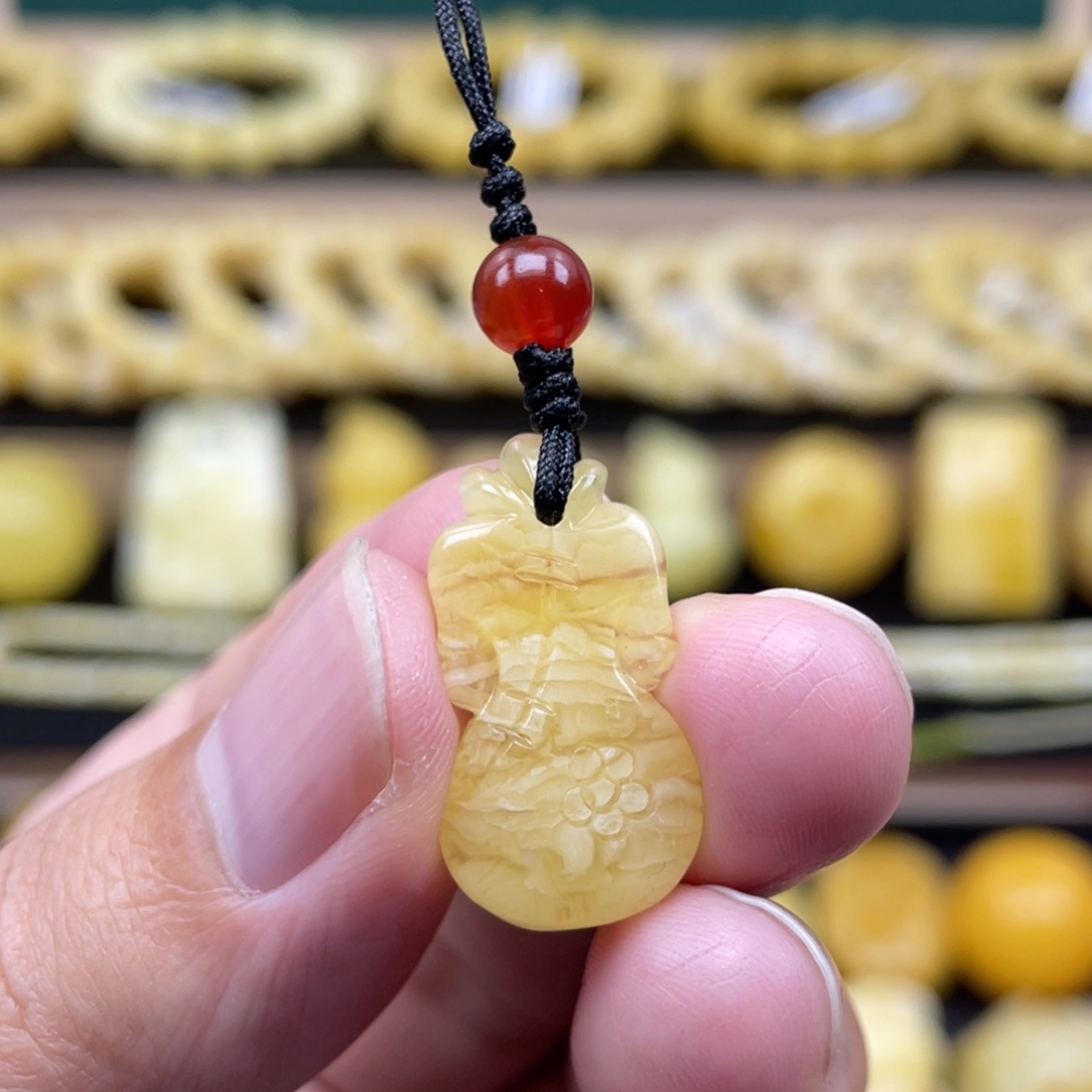 琥珀裸石未镶嵌琥珀蜜蜡