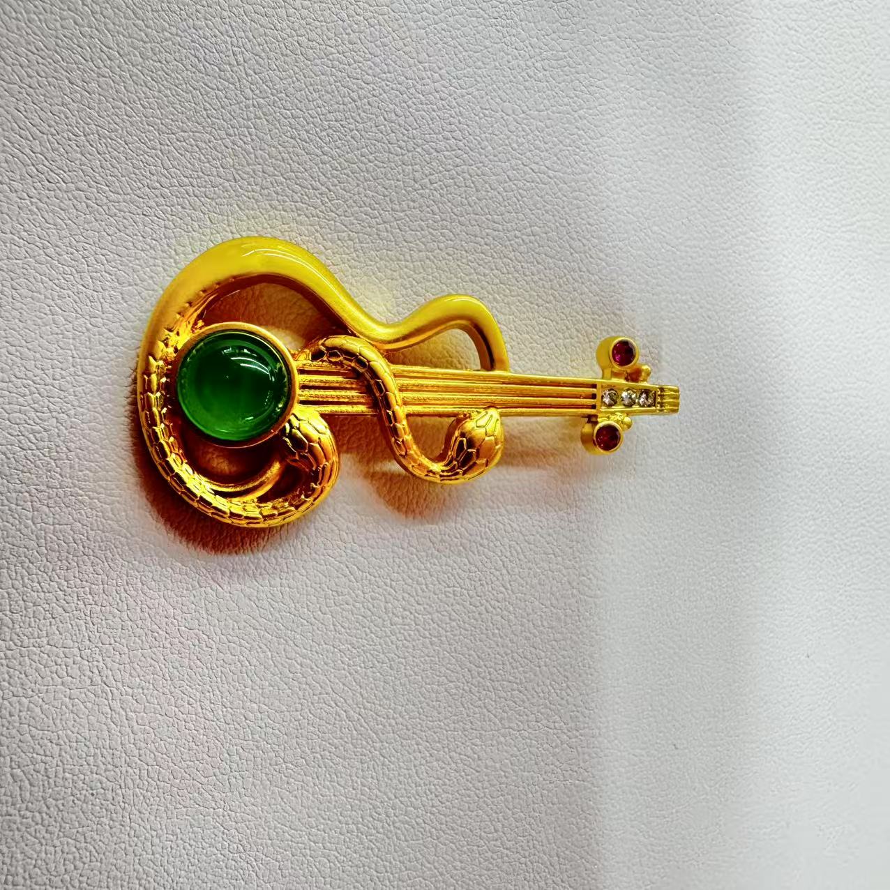 【钱总补贴】国风优雅琵琶琴灵蛇玛瑙合金镶嵌吊坠赠链【YPN676】