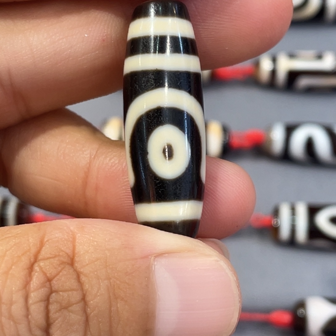 高***士玛瑙/玉髓颈饰未镶嵌