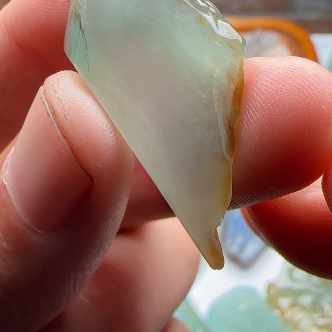 定制翡翠未镶嵌不包工