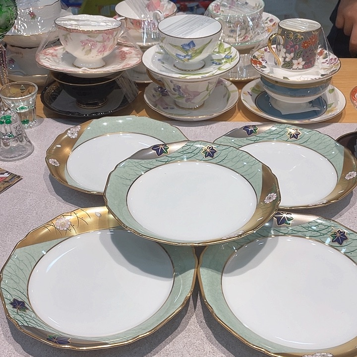 精品进口瓷器瓷片