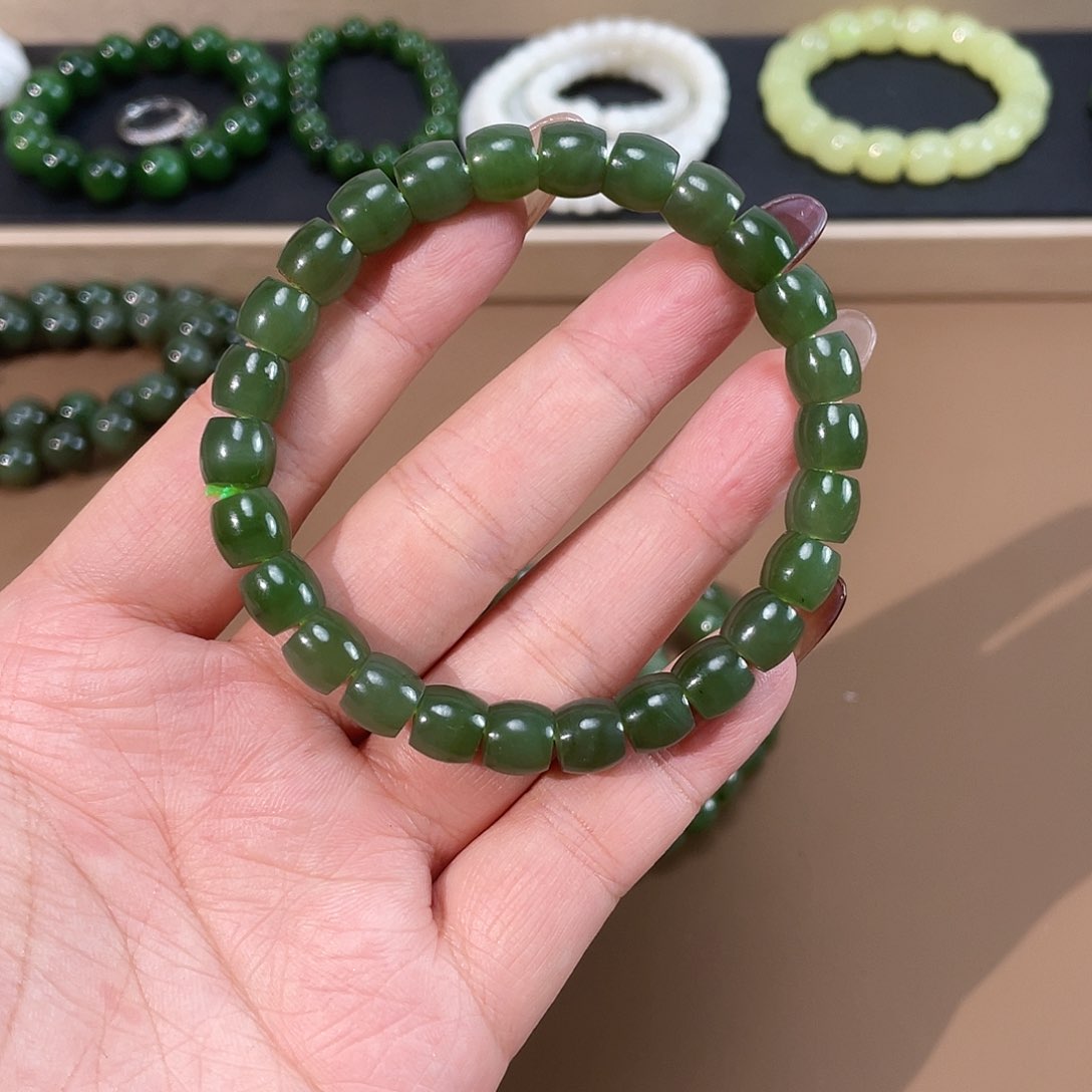 和田玉（碧玉）手链未镶嵌俄老料 8