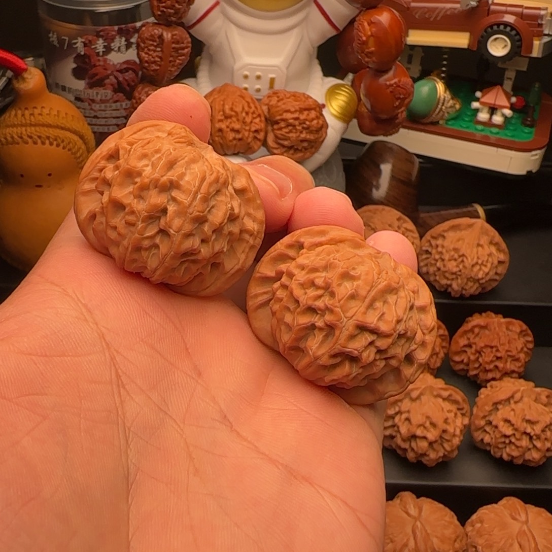 吊坠文玩核桃W058核王39