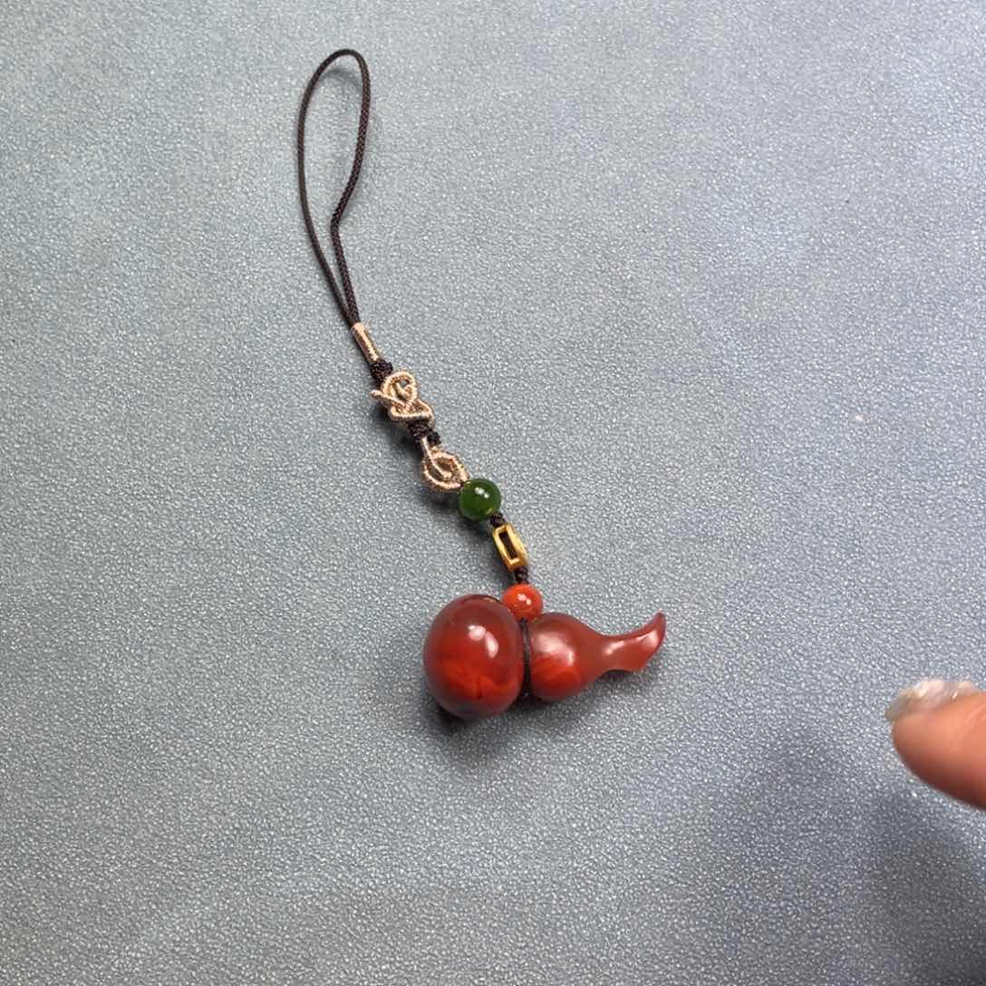 南红玛瑙挂件未镶嵌