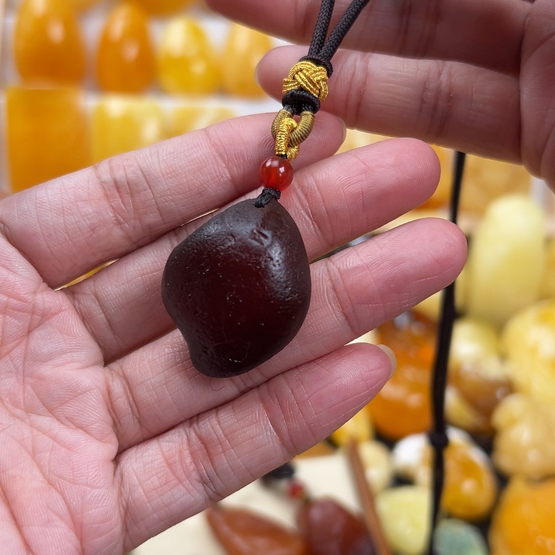 蜜蜡颈饰未镶嵌杨蜜蜡