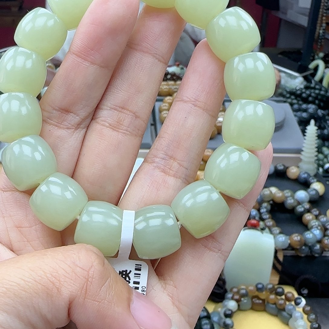 和田玉手链未镶嵌