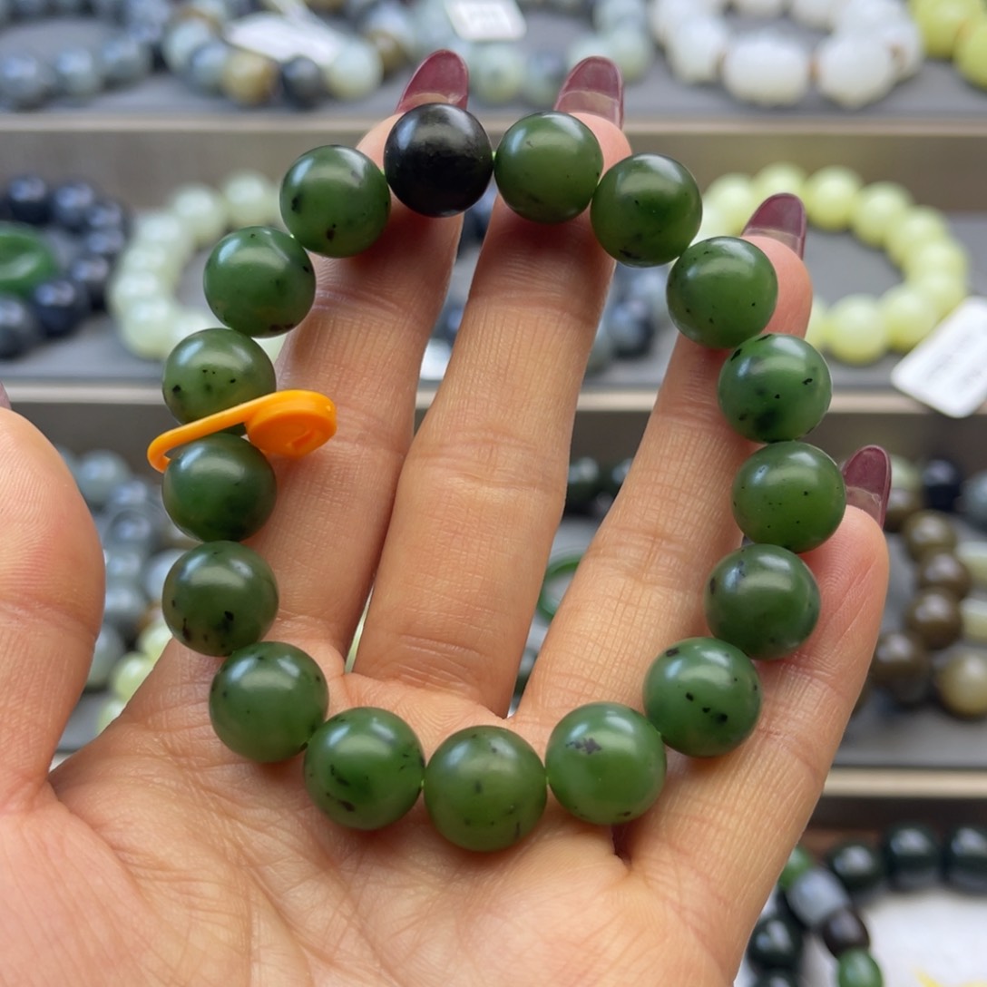 和田玉手链未镶嵌