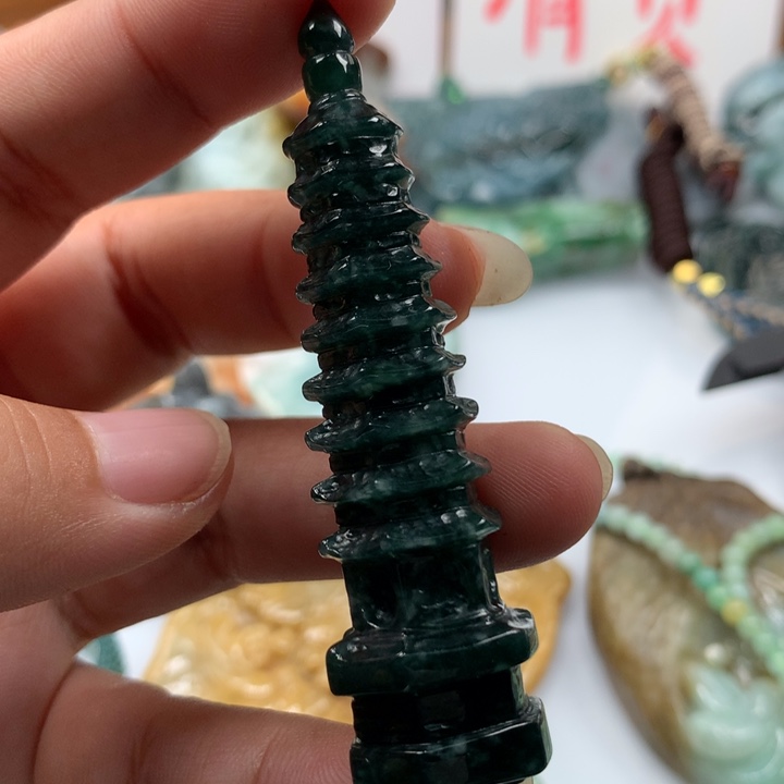 翡翠颈饰未镶嵌保真天然A货翡翠