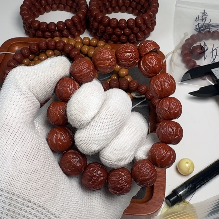 *****吊坠猴头核桃玉华毒液