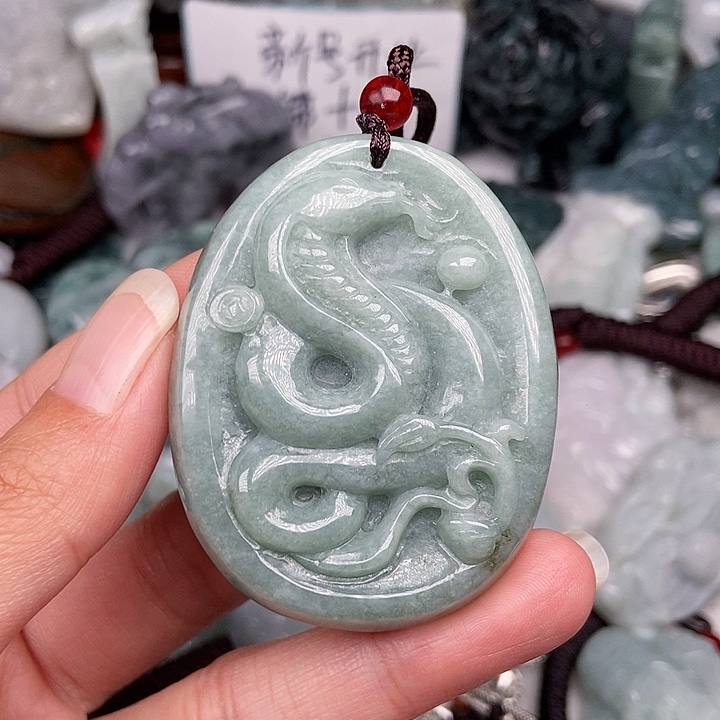 颈饰未镶嵌翡翠翡翠