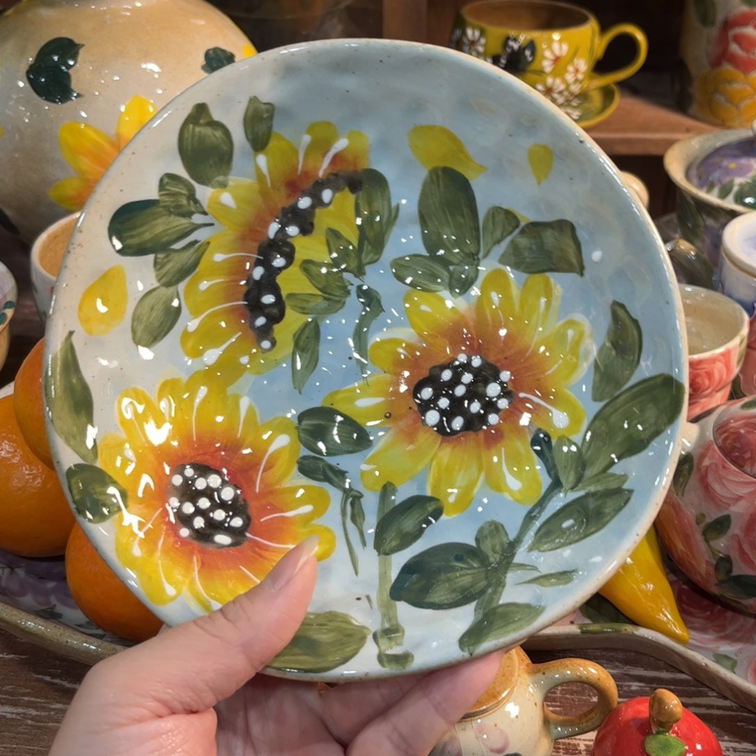 壶红红火火的时候看起来好像