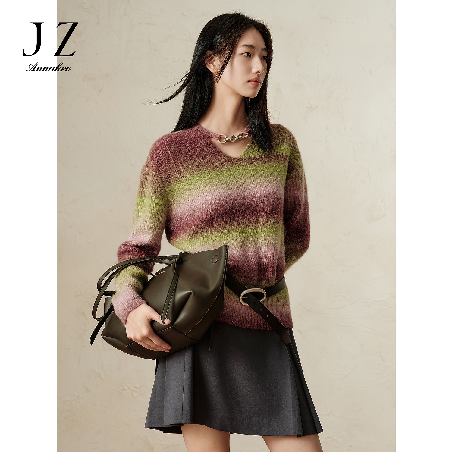 【羊羊专属】玖姿·安娜蔻JTED31066焕彩渐变链条羊毛混纺针织衫女冬