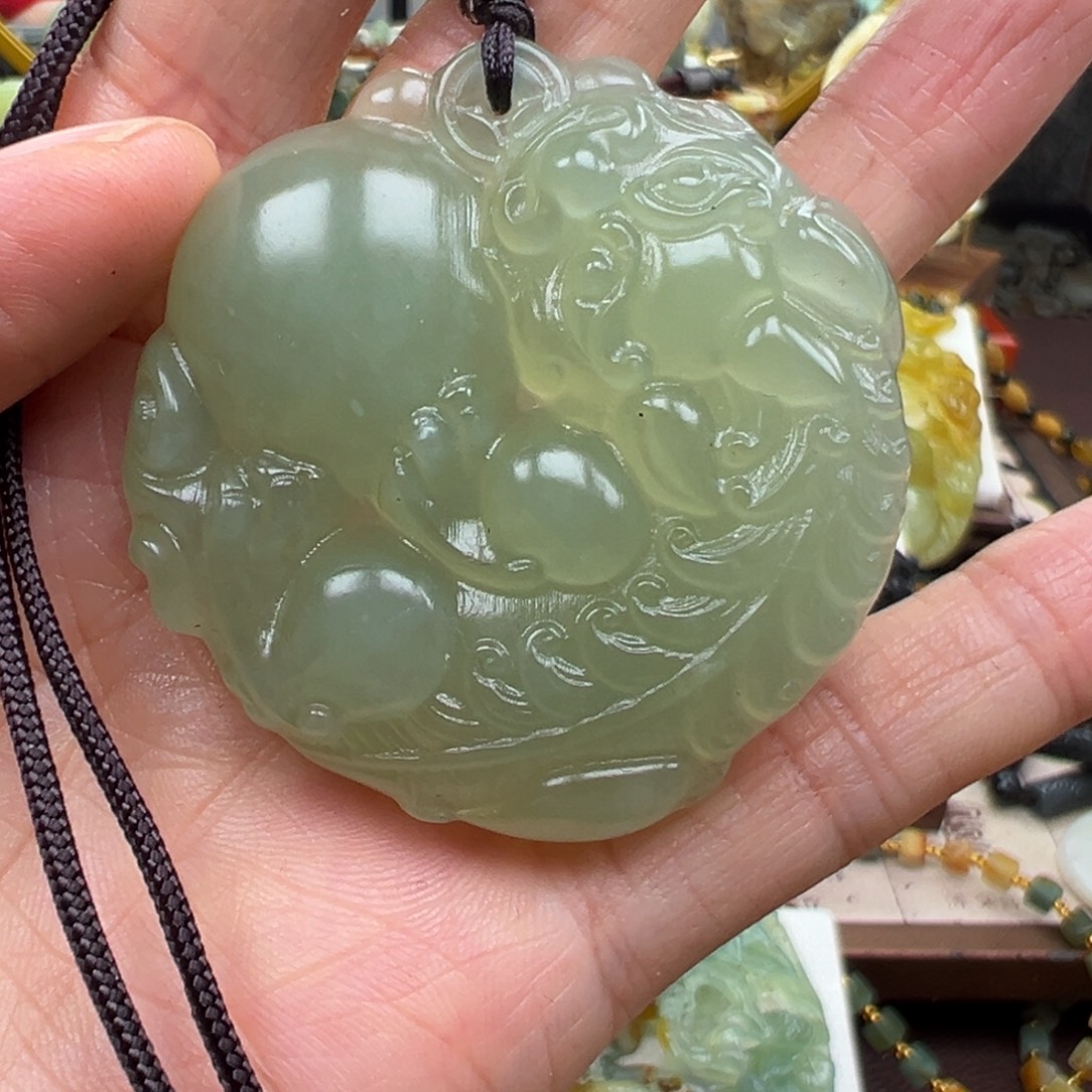 岫玉未镶嵌挂件挂件