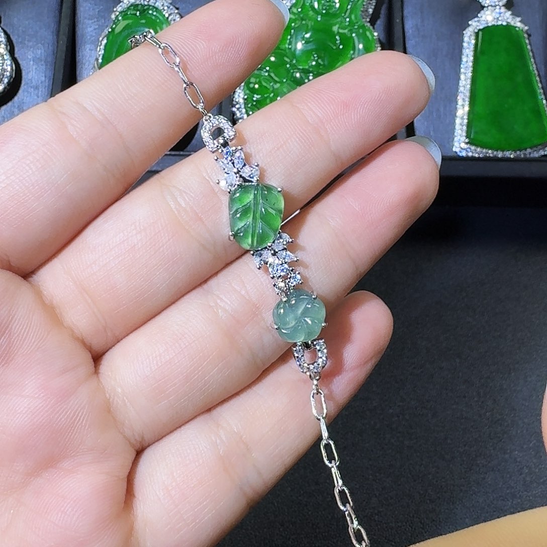 翡翠手链未镶嵌手链