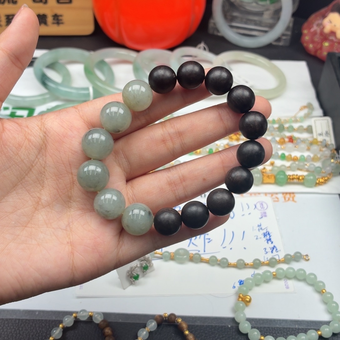 翡翠未镶嵌手串08753