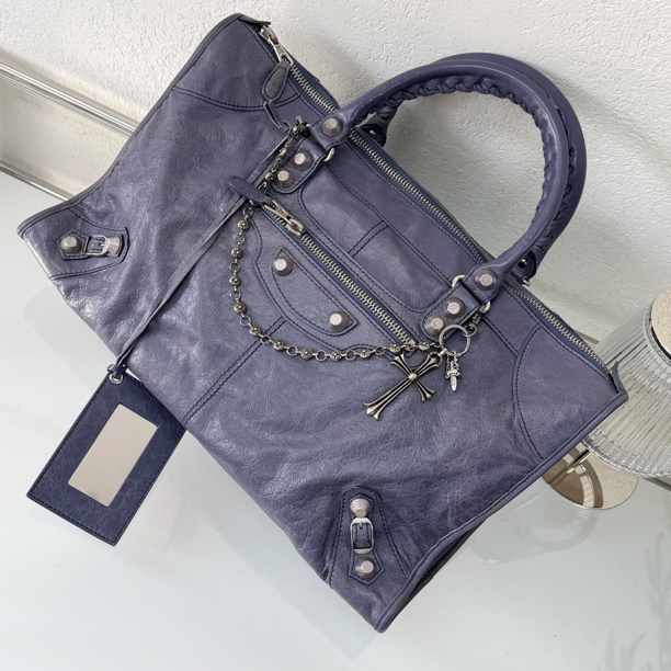 95新 Balenciaga/巴黎世家 稀有星黛紫work45机场机车单肩包