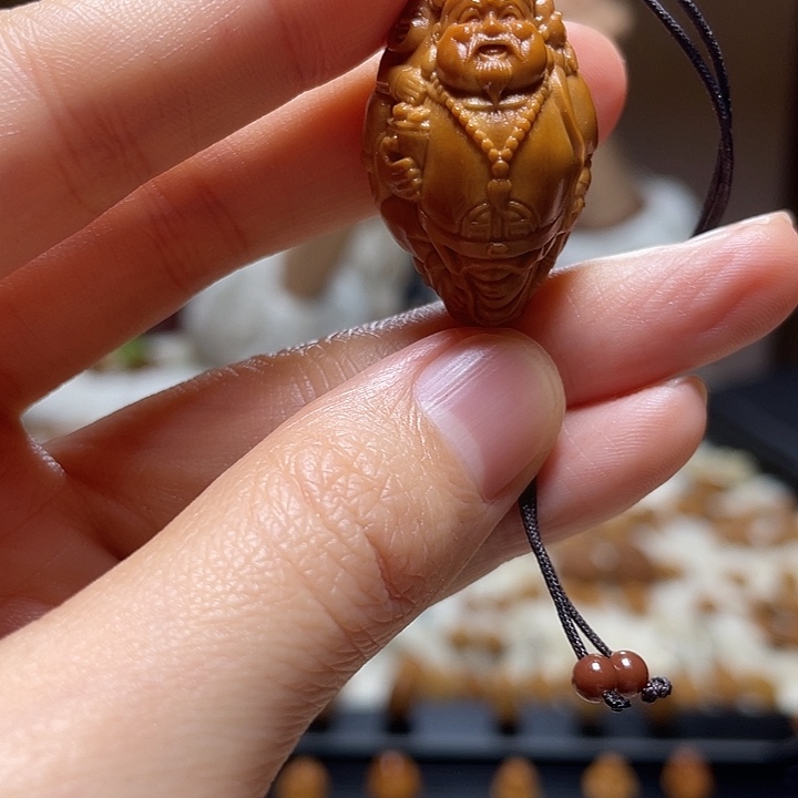 吊坠橄榄核财神 橄榄