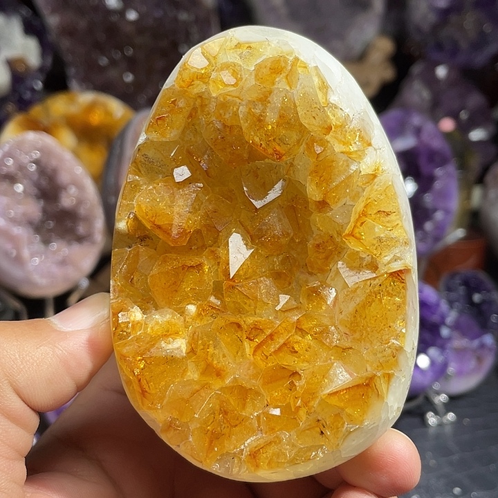 未镶嵌珠宝半成品水晶