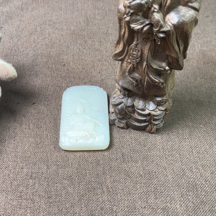 精品摆件工艺品等