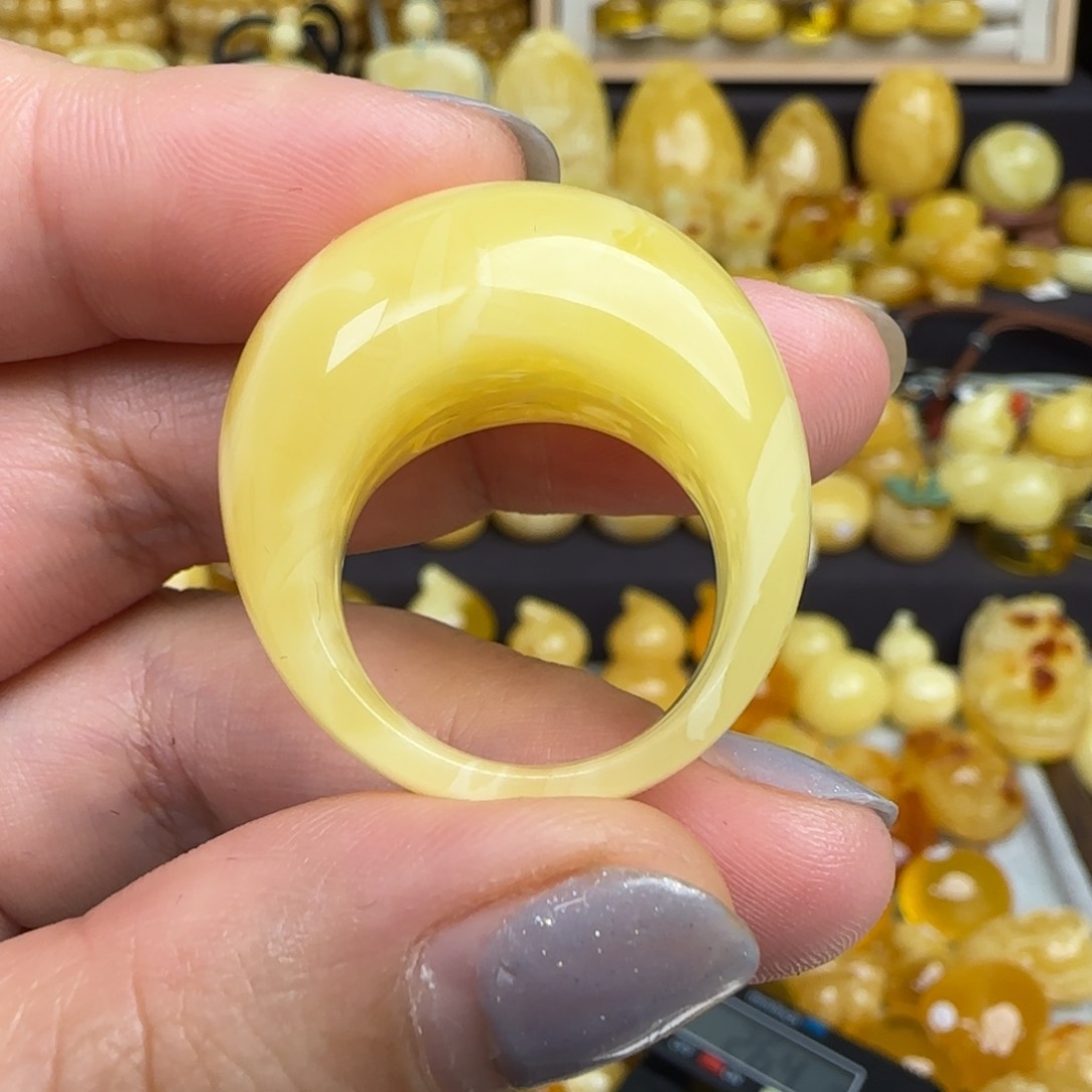 蜜蜡未镶嵌戒圈胖***菜蜜蜡戒圈