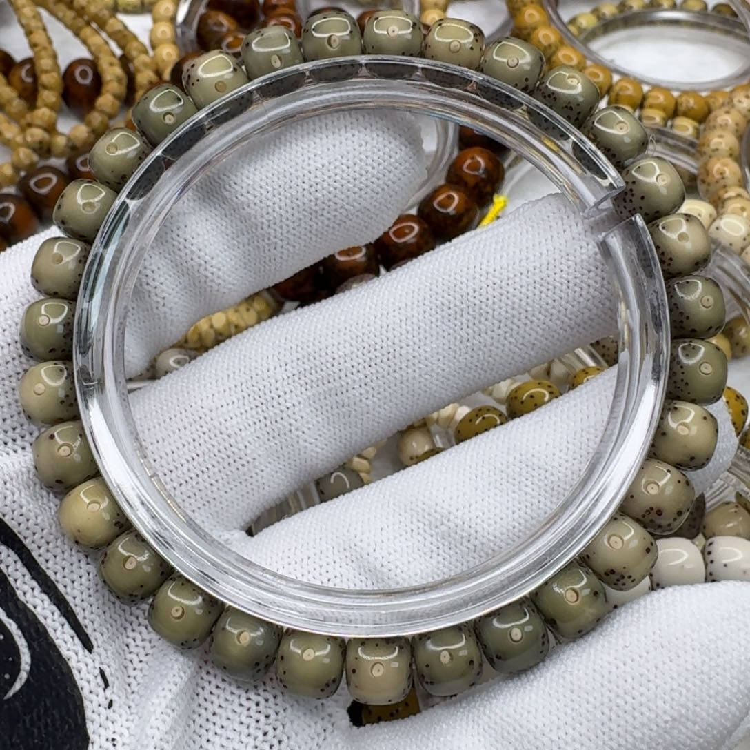 星月菩提吊坠76双留白