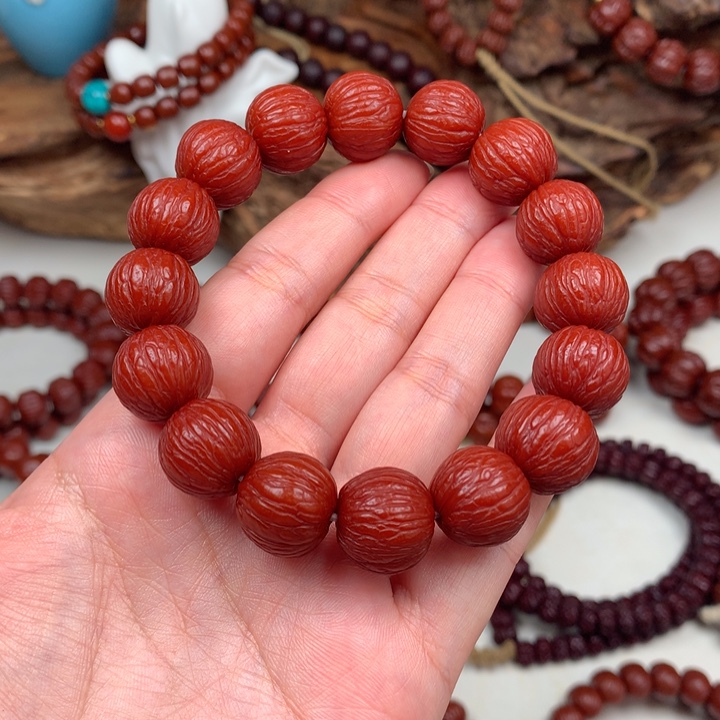 猴头核桃吊坠凤羽15