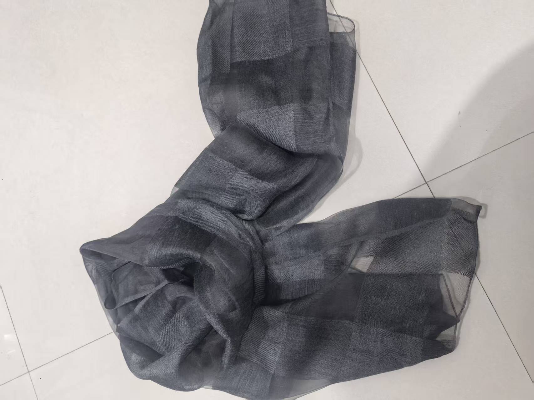 C349 黑灰色 桑蚕丝羊毛围巾披肩秋冬保暖100*200